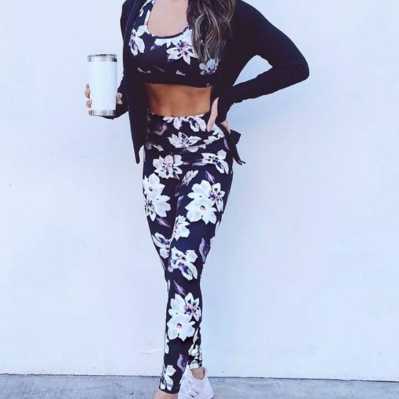 *LAST CHANCE* Work out set - Picture 4 of 8